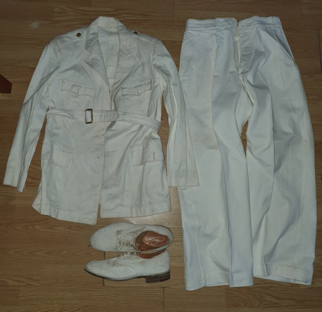 Uniforme d'été blanc ( vareuse , pantalon, chaussure toile ) infanterie colonial 20210430