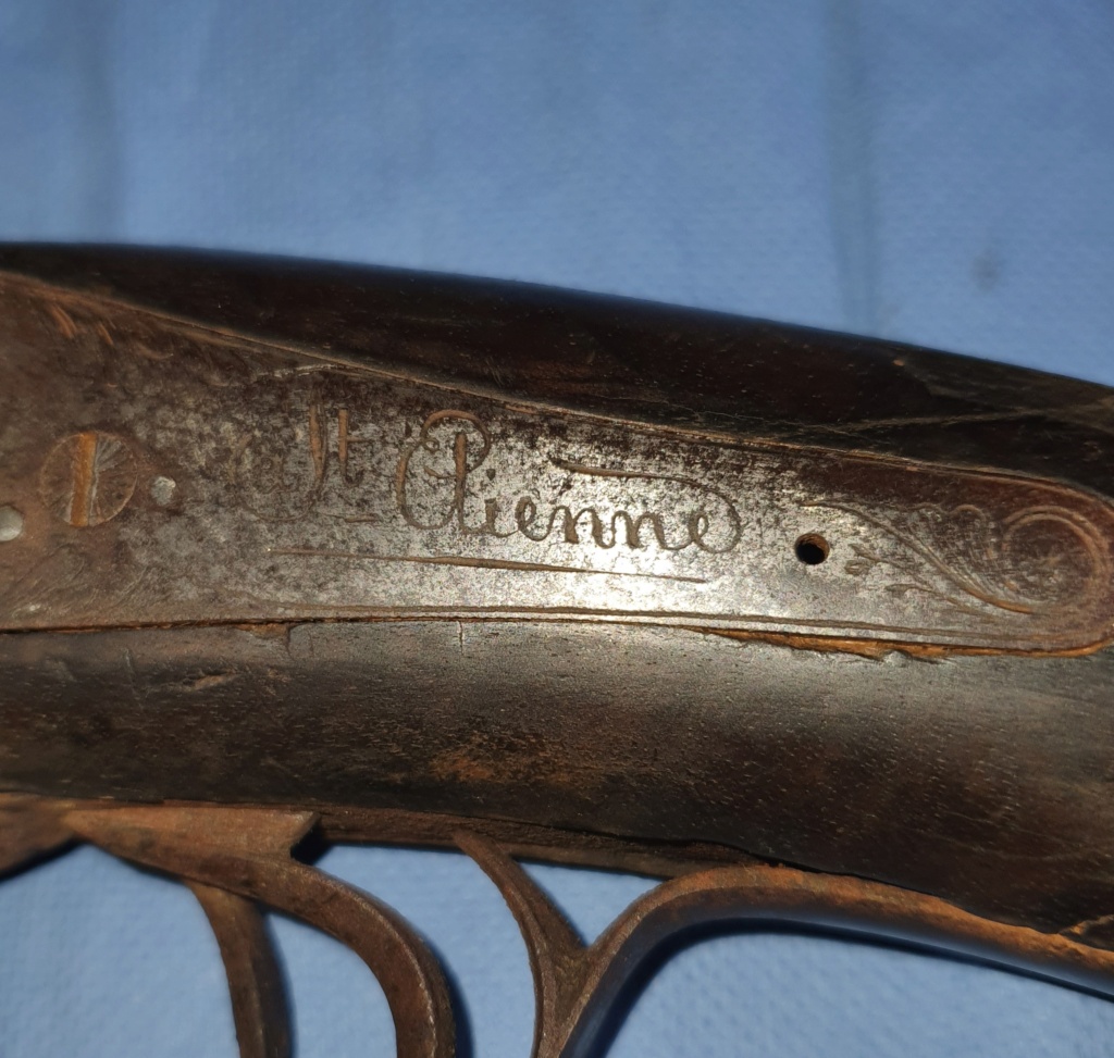 Épave de fusil de chasse ( signé ) à identifier et daté  20220128