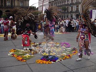 Traditions du Jour des Morts 30 Octobre - 1er Novembre Danses10