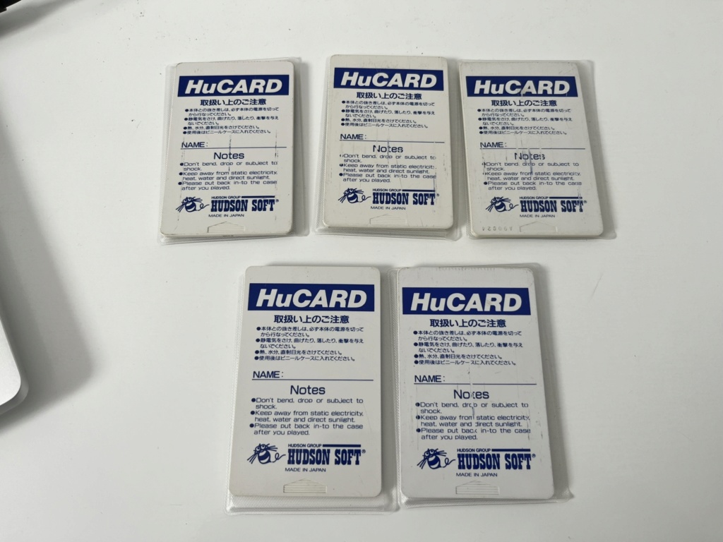 [ESTIMATION] Hucard PC Engine "Special Version" Img_4511