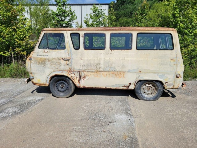 61 Econo Club Wagon - Dayton, TN - $2500 61econ90