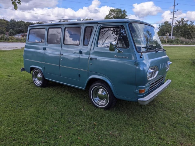 63 Econo Display Van - Braceville, IL - $9950 63eco119