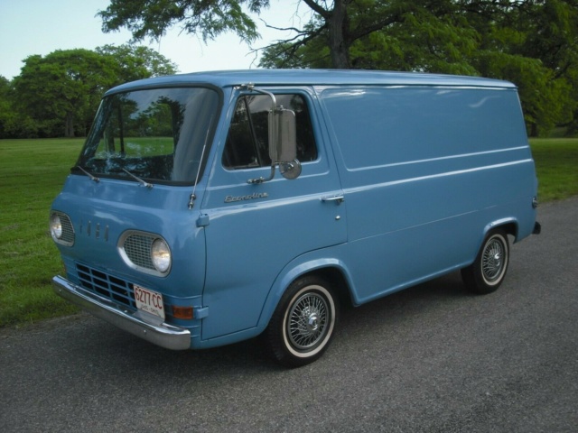 65 Econo Van - Cincinnati, OH - Ebay - No Reserve Bidding currently over $3600 - Nice Looking Van! 65econ88