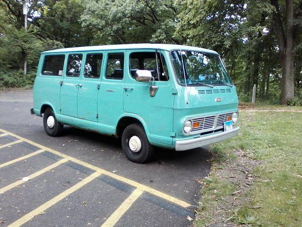 67 Chevy 108 Sportvan - Aurora, IL - $5500 - Now listed at $6000 67chev29