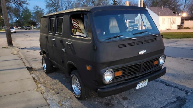 68 Chevy Van - North Plains, NE - $8000 68che172