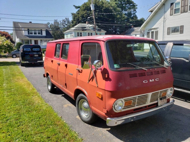 69 GMC Handivan 108 - Norwood,MA -  $9800 69gmch10