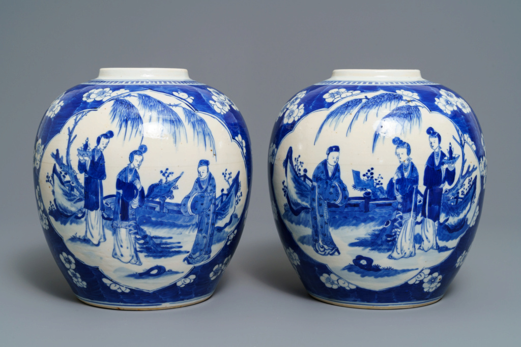Pot en porcelenaine Chinois bleu et blanc kangxi 19 eme A-pair10