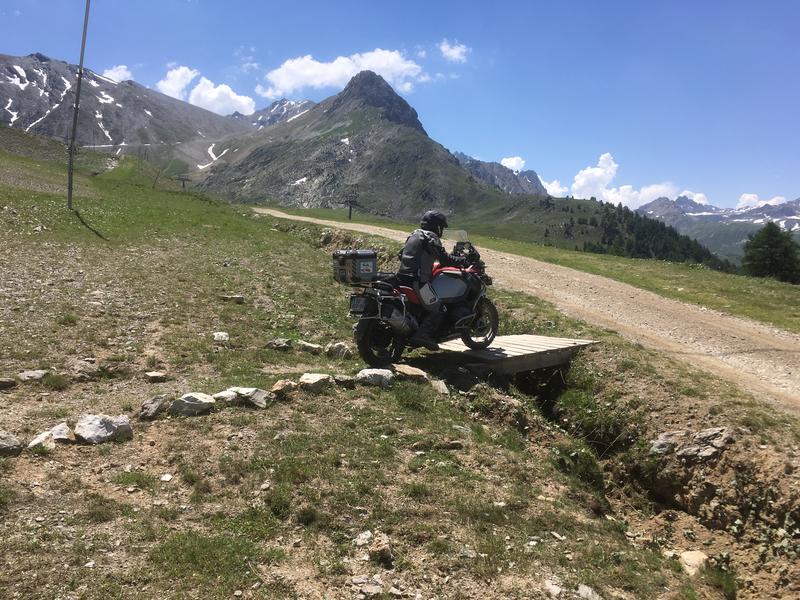 Vérification inscription  TT et route dans les Alpes fin juin 2019  T-shirt - Page 15 Img_3716