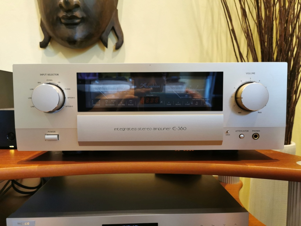 Accuphase E360 Integrated  Img_2019