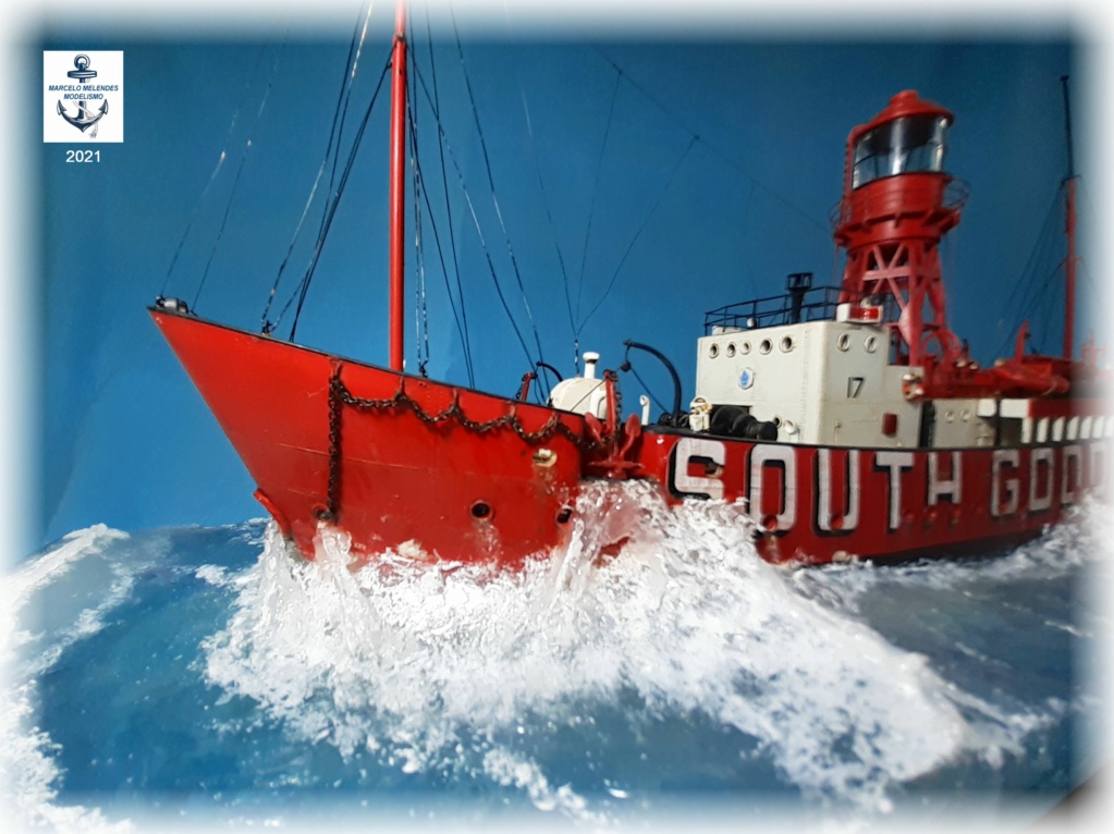 Navio Farol LIght House Ship South Goodwin REVELL 1:144 01310