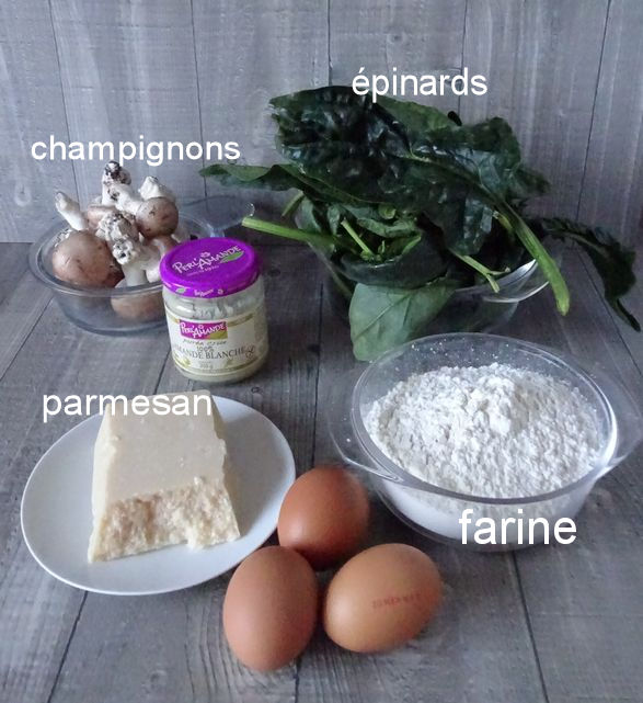 "Pâtes mafaldine (maison) champignons épinards sauce végétale à l'amande" Dsc00110