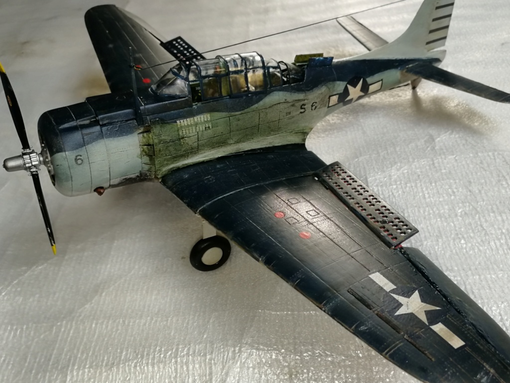 Terminé [Concours" la guerre du pacifique (1941-1945)] Douglas sbd-5 Dauntless Revell au 1/32 Img_2423