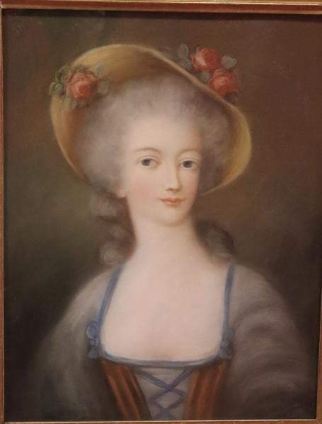 Portrait inconnu de Marie-Antoinette ? - Page 3 Tzolzo36