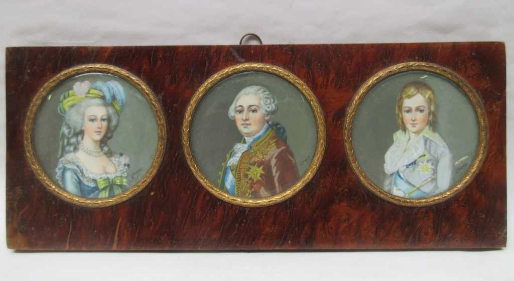 Collection : miniatures de Marie Antoinette et de ses proches - Page 18 Zzzetz27