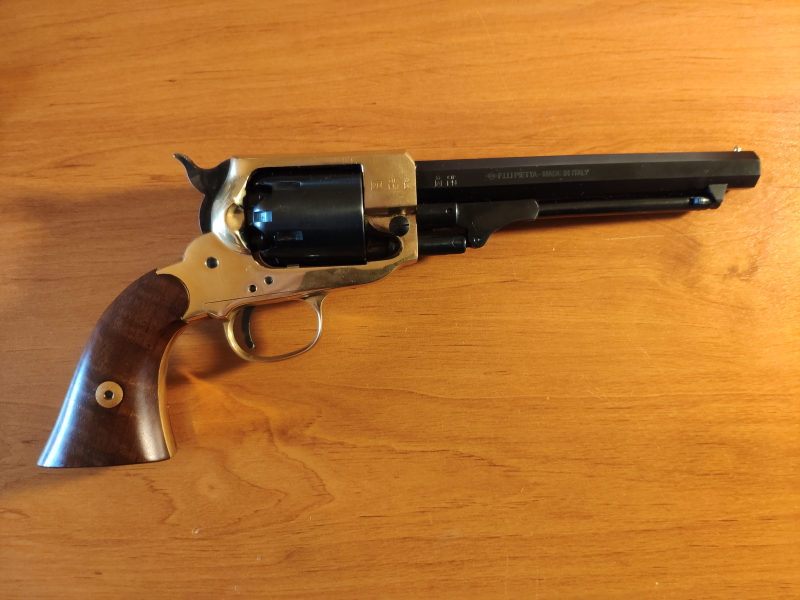 The Whitney 1861 revolver Spille10