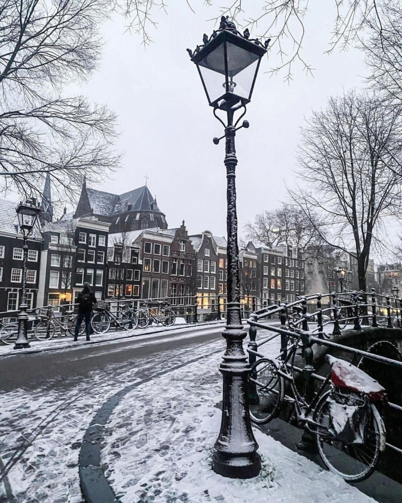 Заснеженный Амстердам, Нидерланды Phot1431