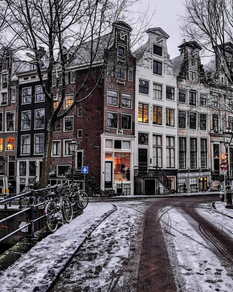 Заснеженный Амстердам, Нидерланды Phot1433