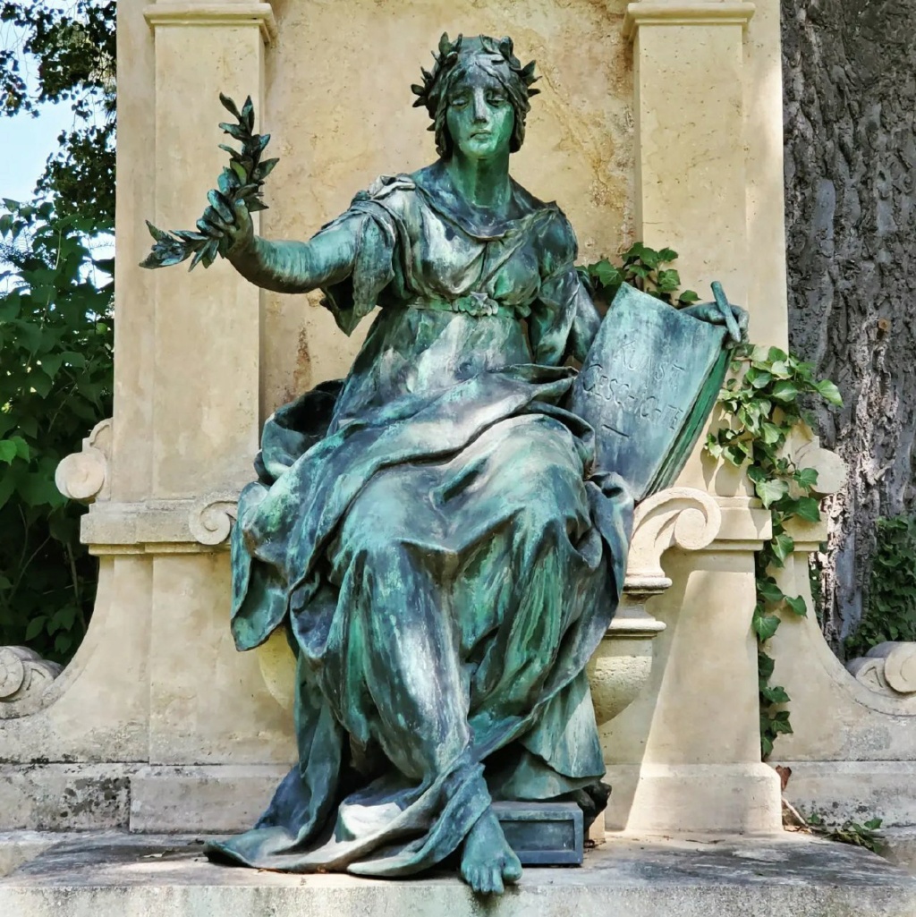 Франция - Кладбища - там где плачут ангелы Photo230