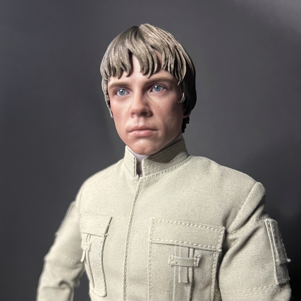 Bespin - NEW PRODUCT: HOT TOYS: STAR WARS: THE EMPIRE STRIKES BACK™ LUKE SKYWALKER™ (BESPIN™) 1/6TH SCALE COLLECTIBLE FIGURE (standard & Deluxe) - Page 2 12104