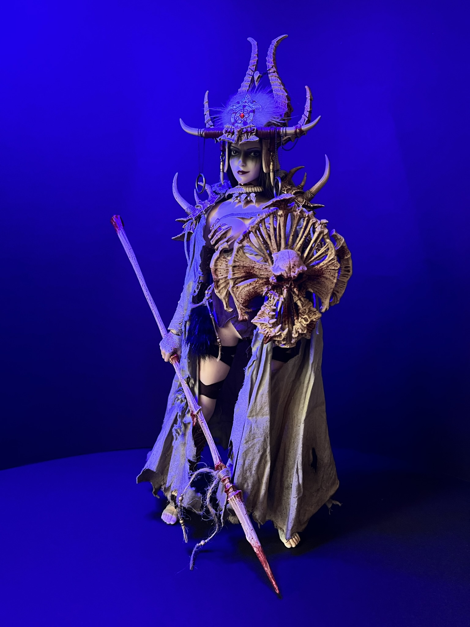 New Product: Pop Toys 1/6 Witch Hunter - Two Versions - Page 4 1624