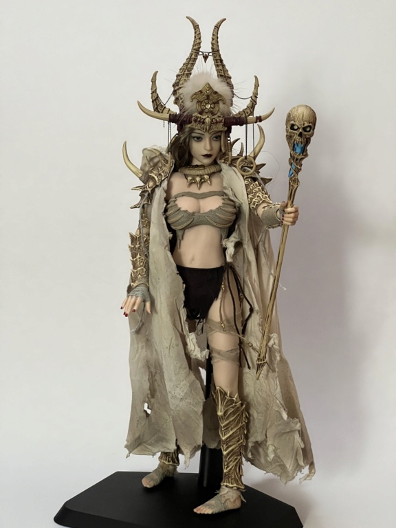 New Product: Pop Toys 1/6 Witch Hunter - Two Versions - Page 5 B61f0a10