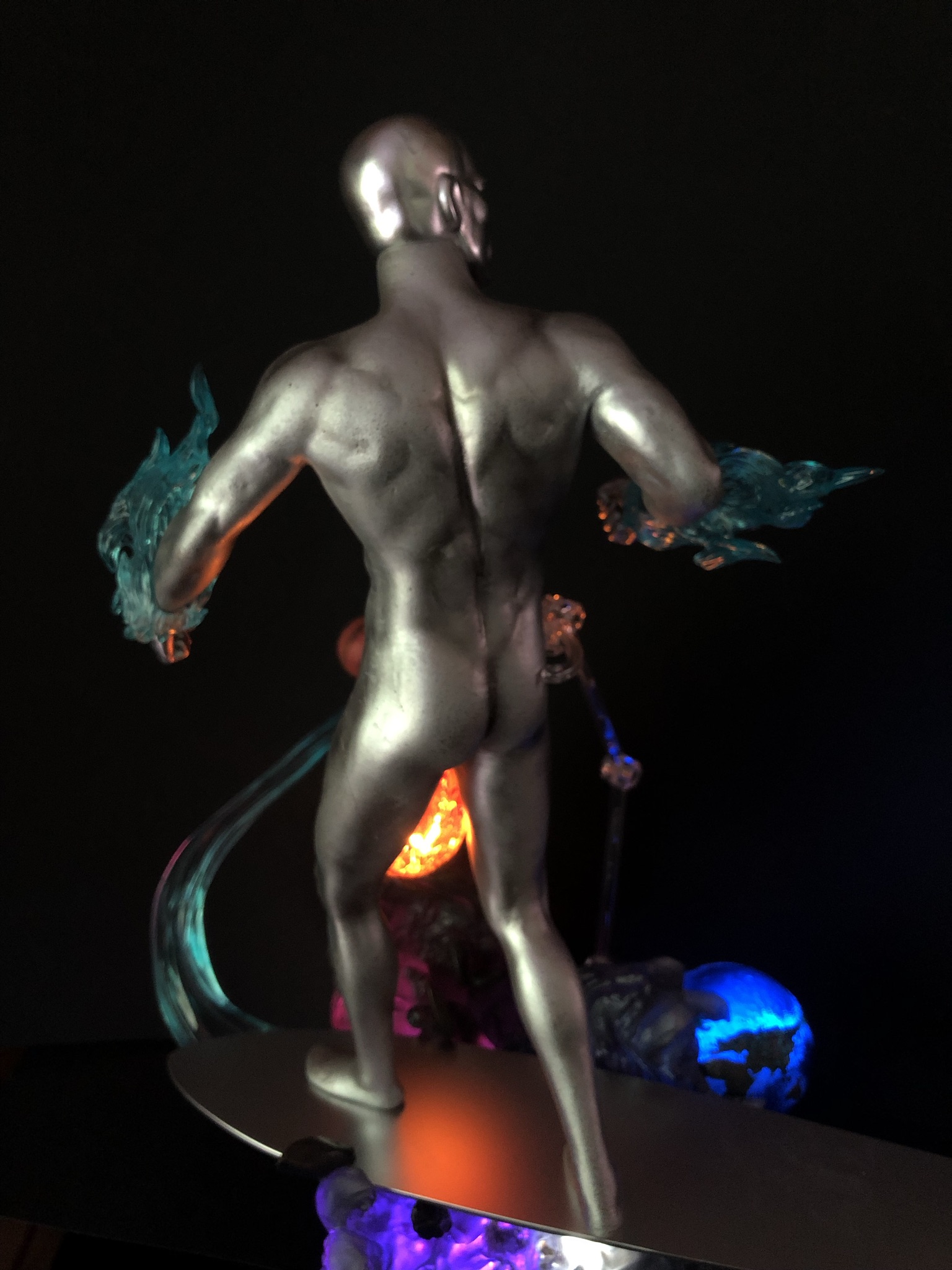 NEW PRODUCT: ADD Toys: 1/6 scale Silver Man/Silver Hero AD05 - Page 2 Img_1416