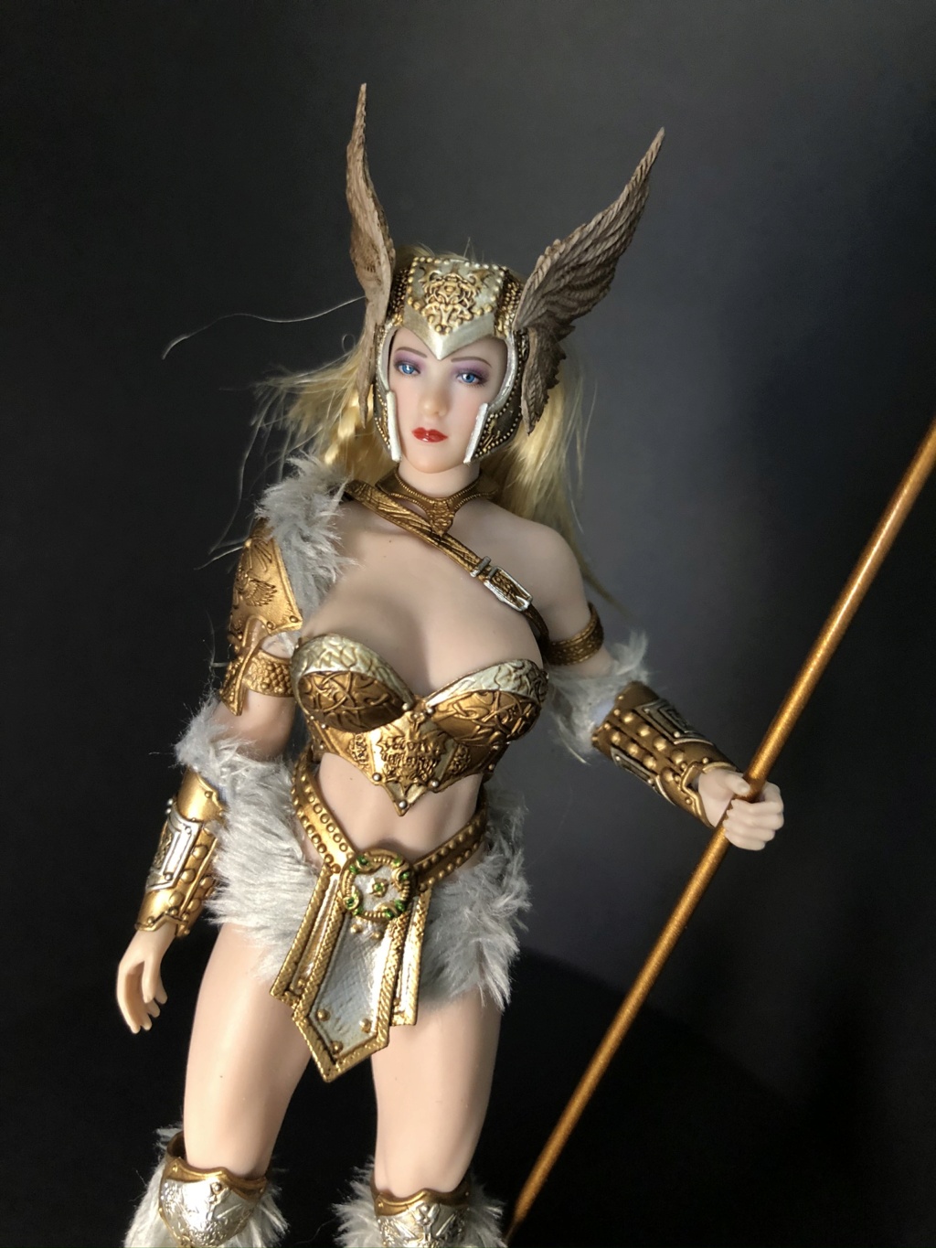 female - NEW PRODUCT: TBLeague: The first 1/12 movable doll - Arkhalla Queen / Bloodsucking Queen (PL2019-142) - Page 4 Img_9516