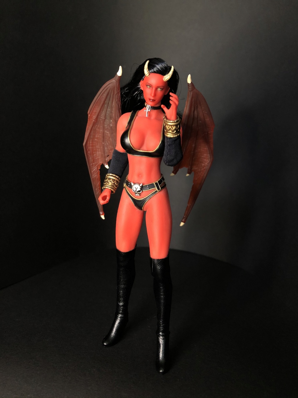 female - NEW PRODUCT: TBLeague: The first 1/12 movable doll - Arkhalla Queen / Bloodsucking Queen (PL2019-142) - Page 4 Img_9527