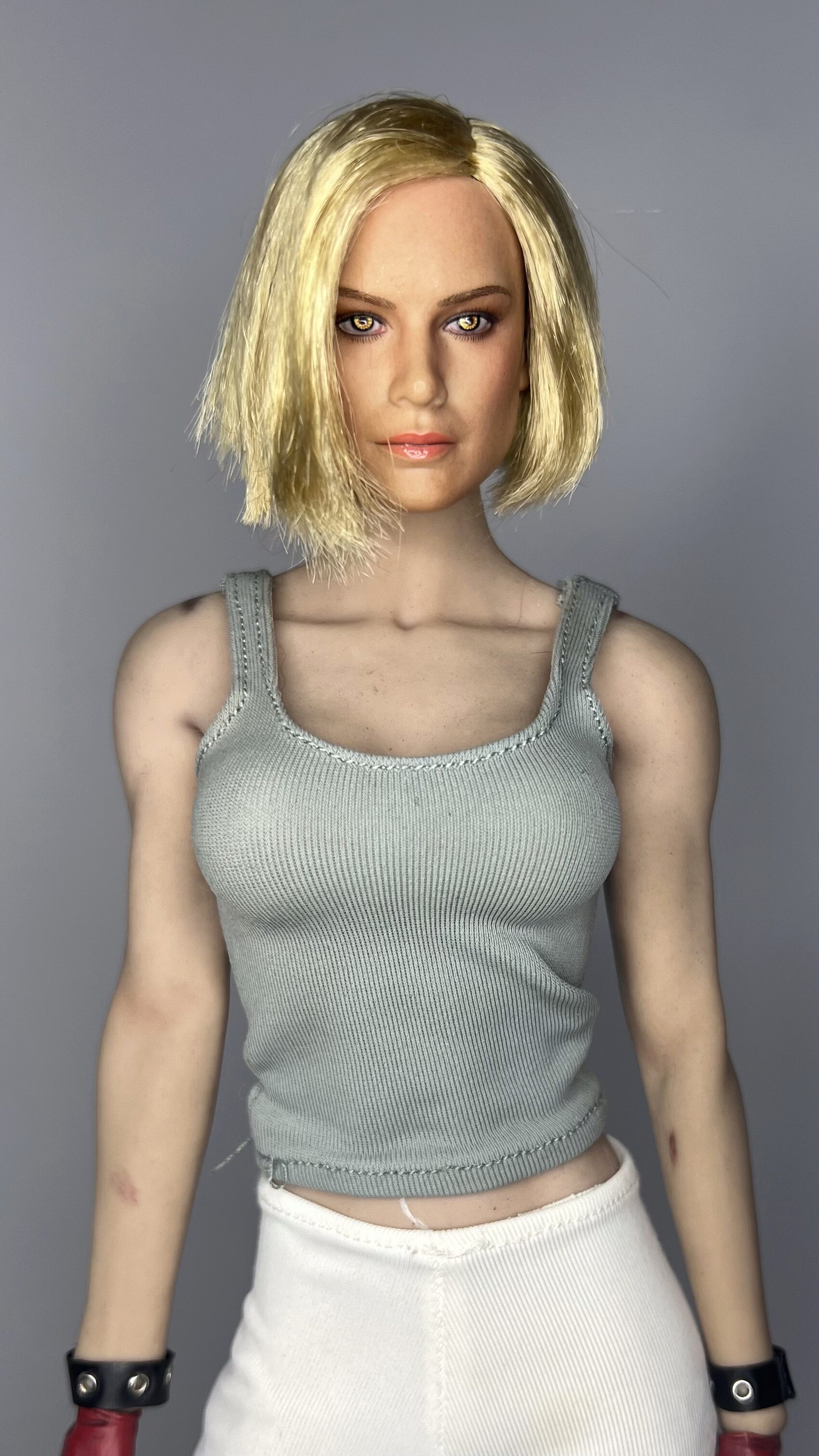 Female head with TBL body catalogue  Mc002d10