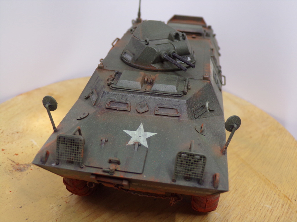 * 1/35 M706 Hobbyboss 115_4819