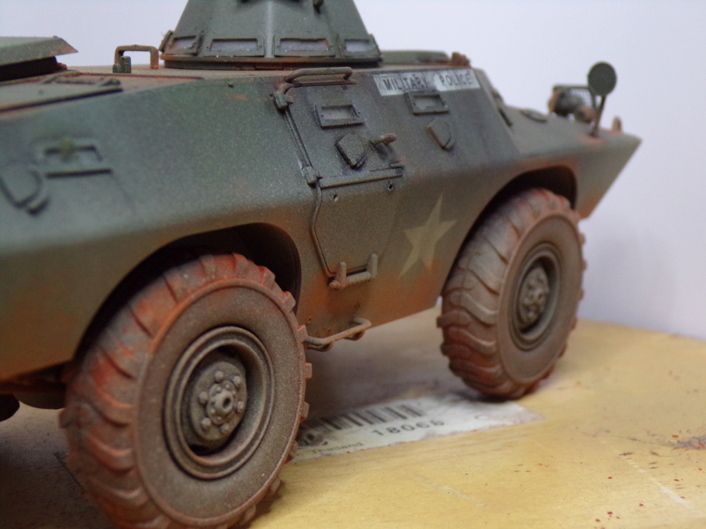 * 1/35     M706          Hobbyboss 115_4820