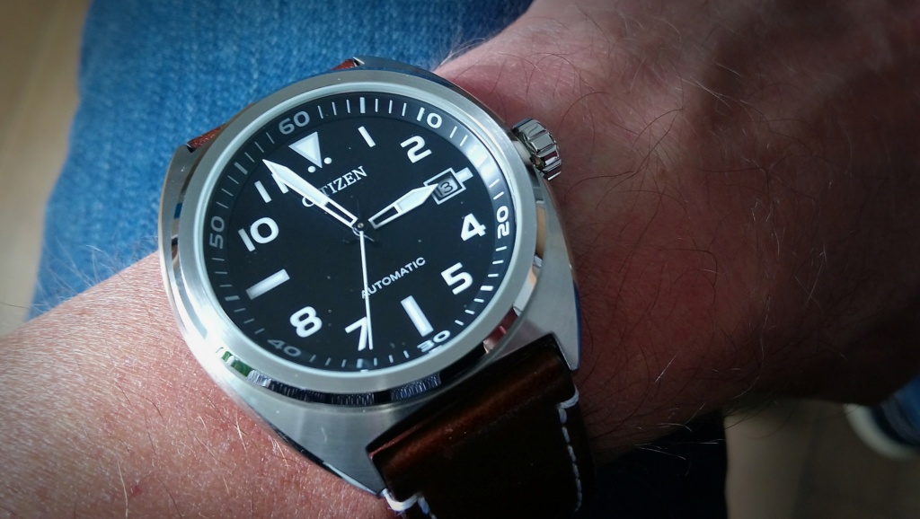 flieger - Feu de vos montres d'aviateur, ou inspirées du monde aéronautique - Page 36 _2023118