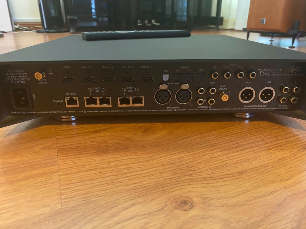 Linn Akurate DSM with Katalyst DAC (Used) (Price Reduced) Back12