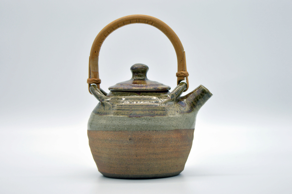 Dolomite & Ash Glazed Teapot Identification Dsc_0017
