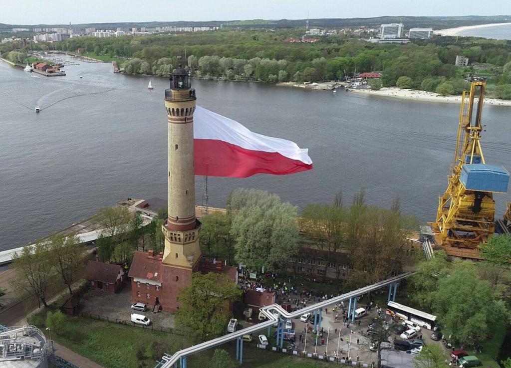 Свиноуйсьценский маяк - маяк в городе Свиноуйсьце, Польша.  Photo_28