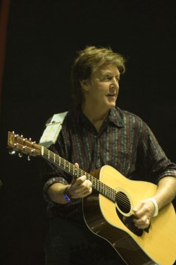 Paul McCartney à 6.99 Euros Paulmc10