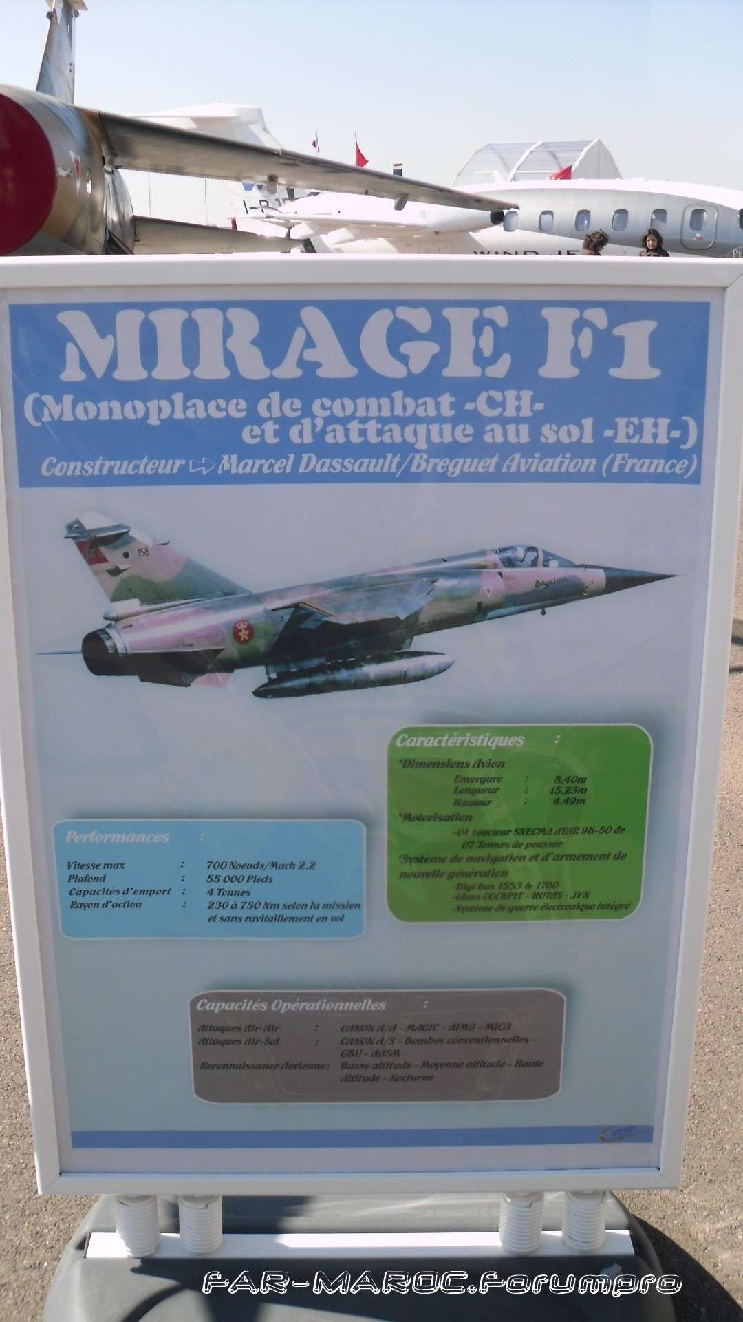 Mirage F1 Modernisé - Page 20 Sdc10610