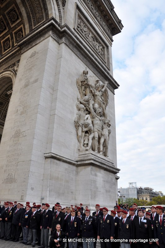 St MICHEL 2015 UNP à Paris cérémonie du ravivage de la flamme sous l'Arc de Triomphe de PARIS 22-dsc12