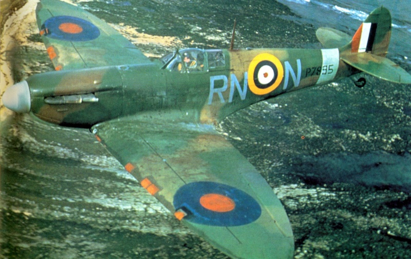 Spitfire Mk 1 Airfix 1/48 - Page 5 Superm10
