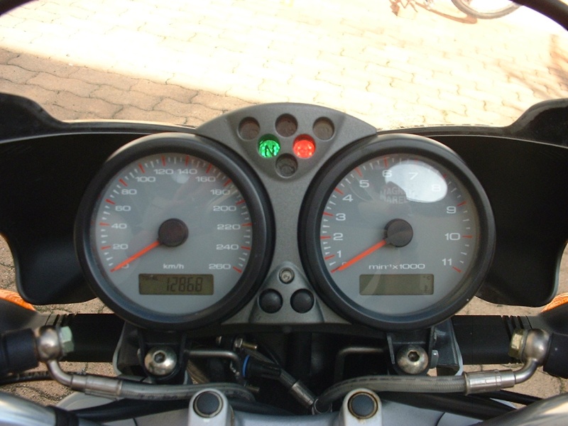 [VENDUE] Ducati Monster 620 IES Adscf014