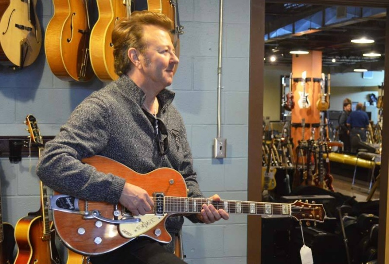 Brian SETZER - Page 15 12208310