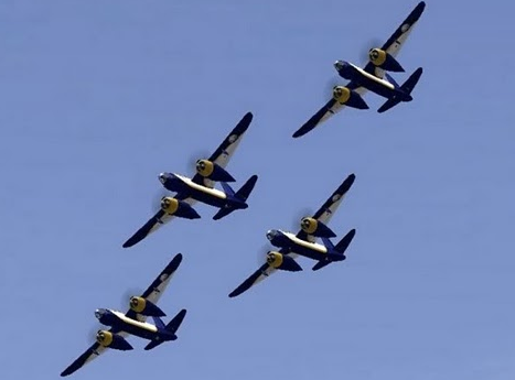 Giant formation flying session  Sunday november 7th, 07h00 to 09h00 PM gmt (20h00 loc france time) Sans_t10