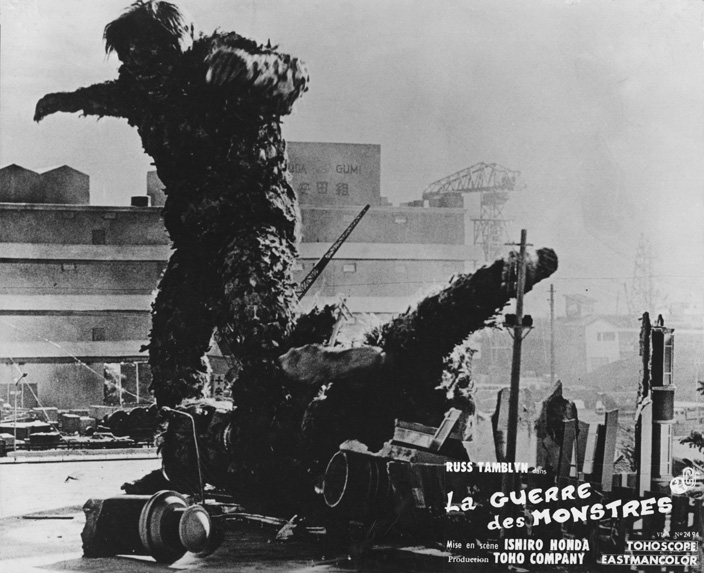 Les Godzilla sortie au cinéma en France - Page 3 Wog-0212