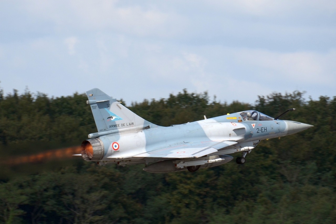 [25/09/2015] Dassault Mirage 2000-5F (2-EH) France Air Force Mirage14