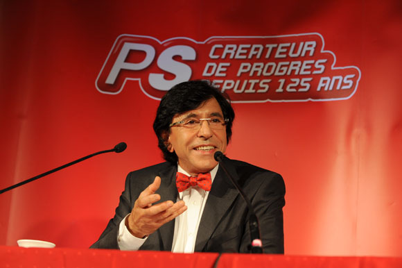 Belgique: le politicien gay Elio Di Rupo chargé de former un gouvernement Elio-d10