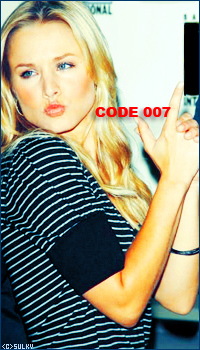 Kristen Bell Code0010