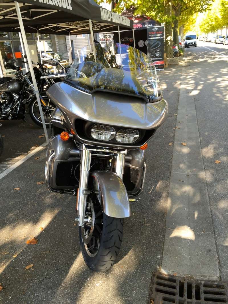 Jim essaie la Harley Davidson Road Glide Img_2653