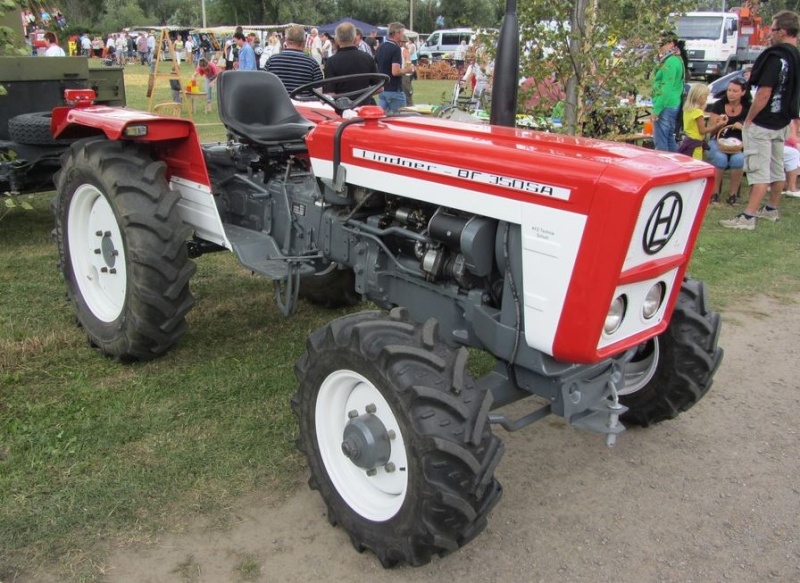 LINDNER : Tracteurs Autrichiens Captu716