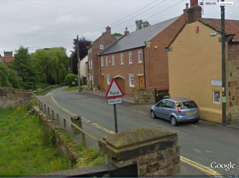 STREET VIEW: Attention Ford, Stokeley - Angleterre Ford11