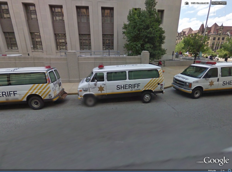 STREET VIEW : véhicules de police du monde - Page 5 Sherif10